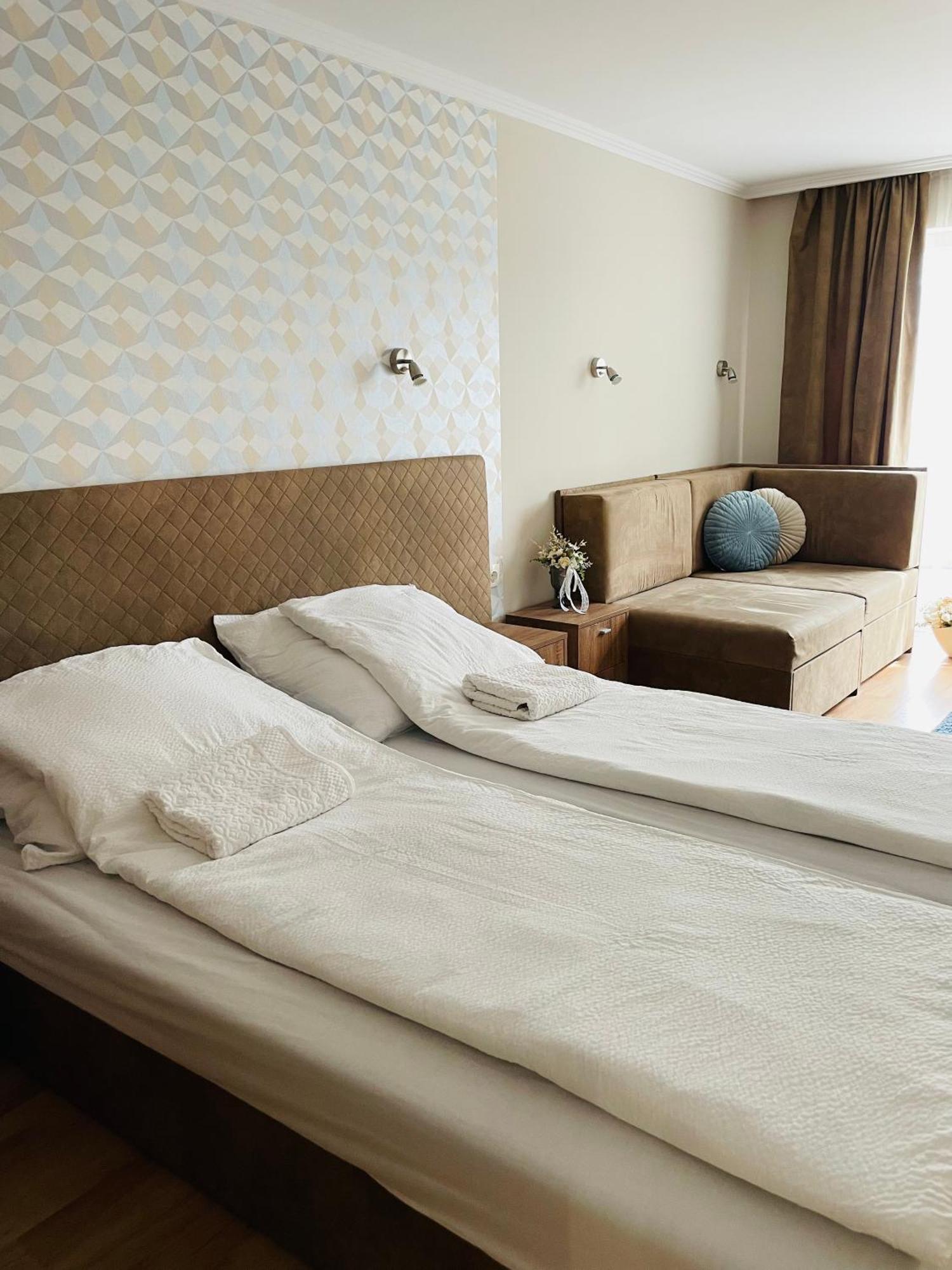 Thermal Garden Weninger Apartmanok Kiskunhalas Εξωτερικό φωτογραφία